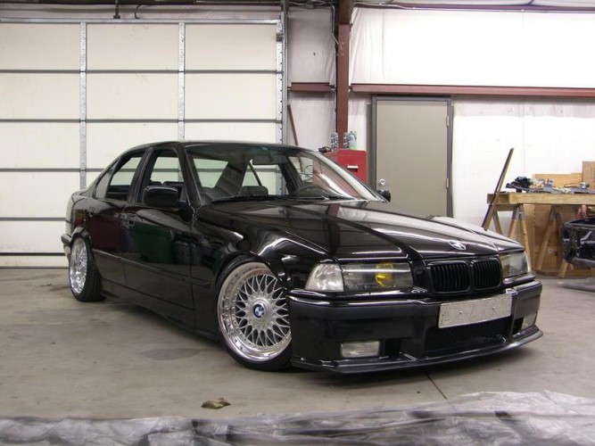 BMW 328i E36